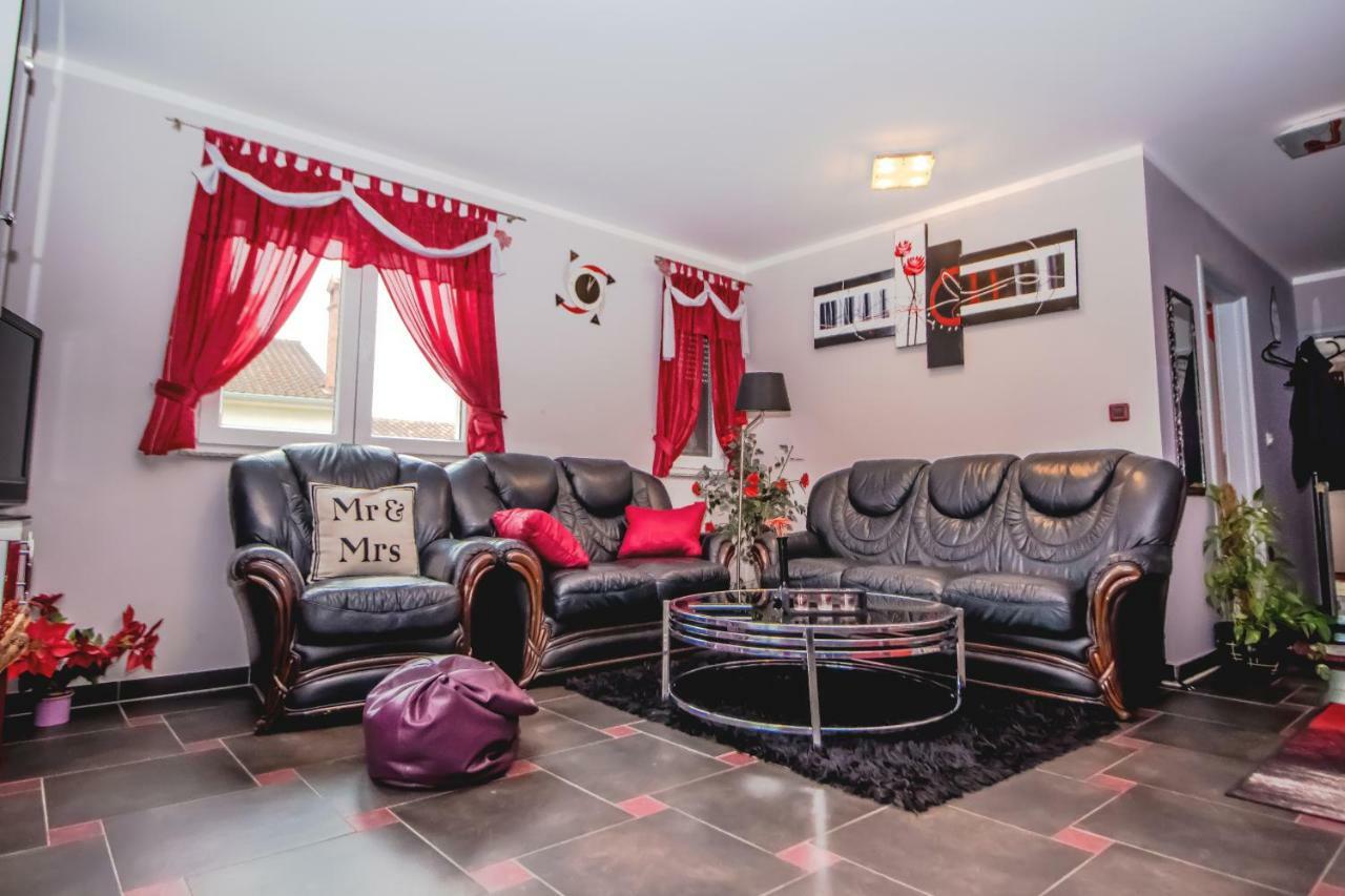 Apartments Saric Pula Zewnętrze zdjęcie