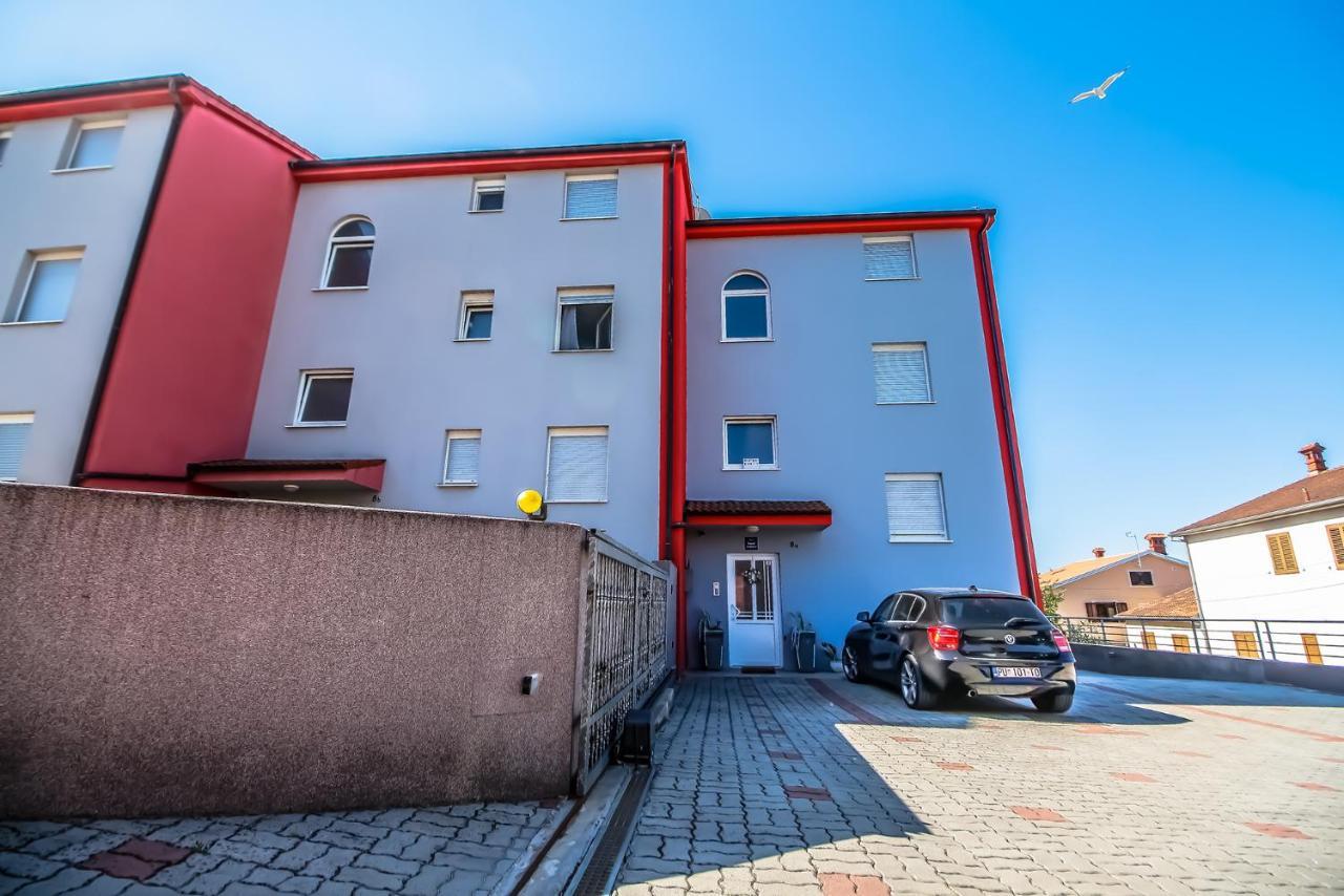 Apartments Saric Pula Zewnętrze zdjęcie