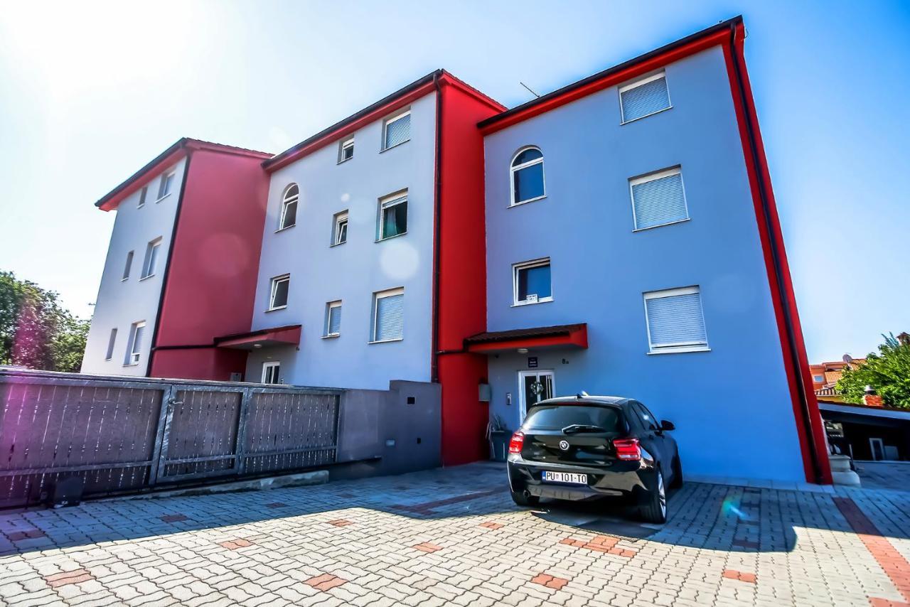 Apartments Saric Pula Zewnętrze zdjęcie