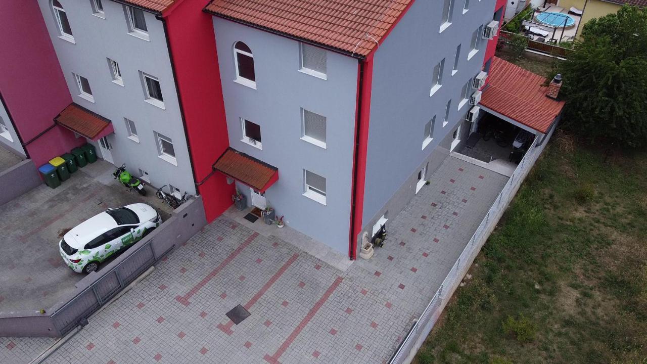 Apartments Saric Pula Zewnętrze zdjęcie